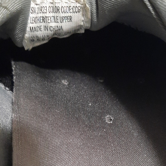 Skechers Charcoal Athletic Shoes - Picture 8 of 9